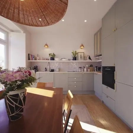 Costa Apartamento